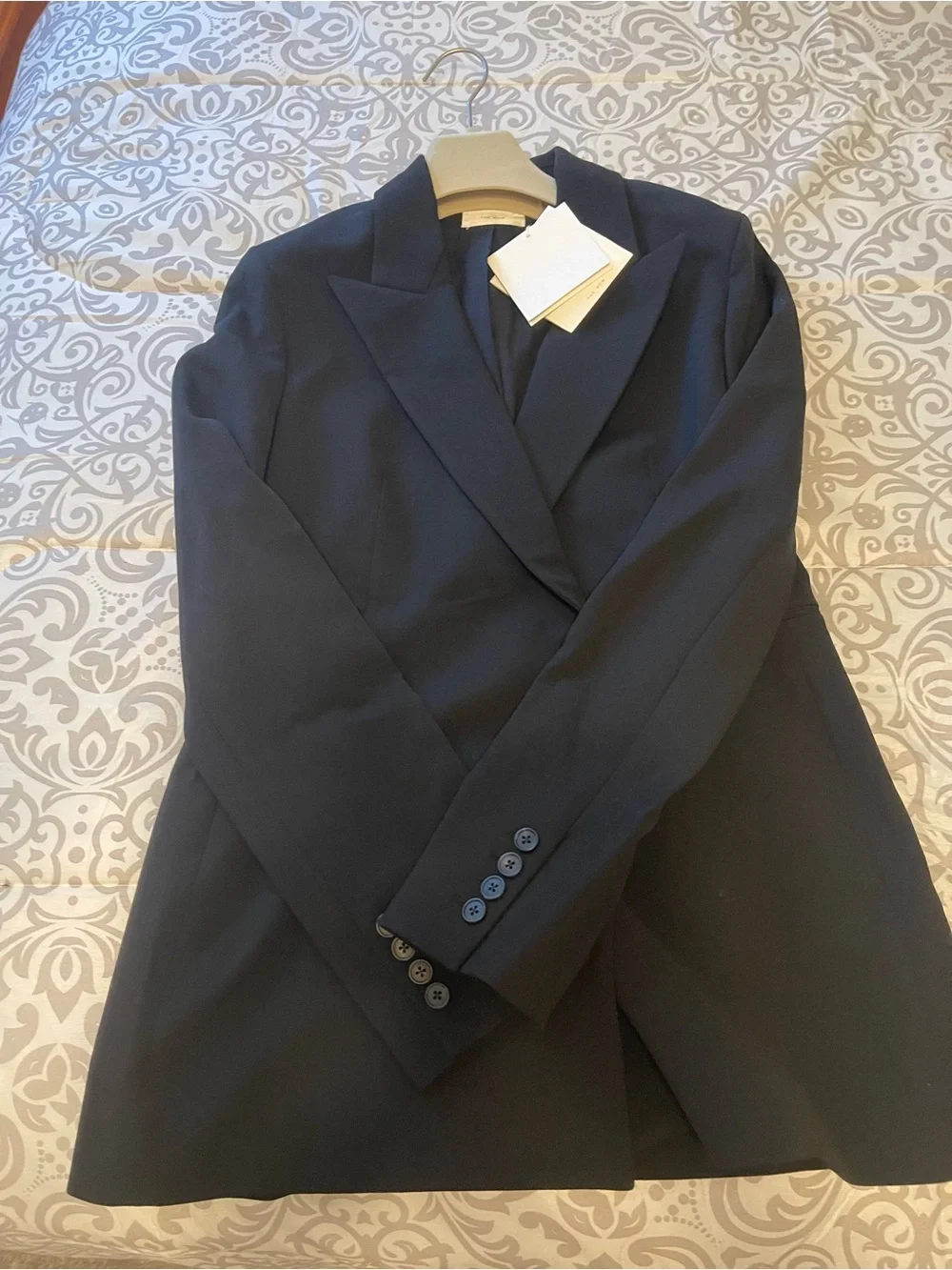 The Row Ciel Jacket - Picture 3 of 7